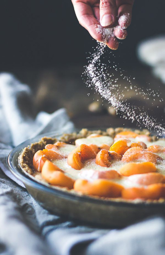 Apricot-Custard-Pie