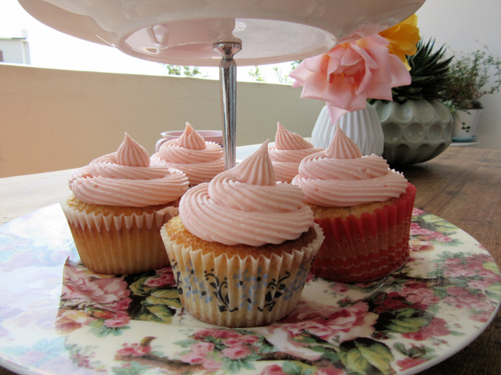 rosewater-cupcake