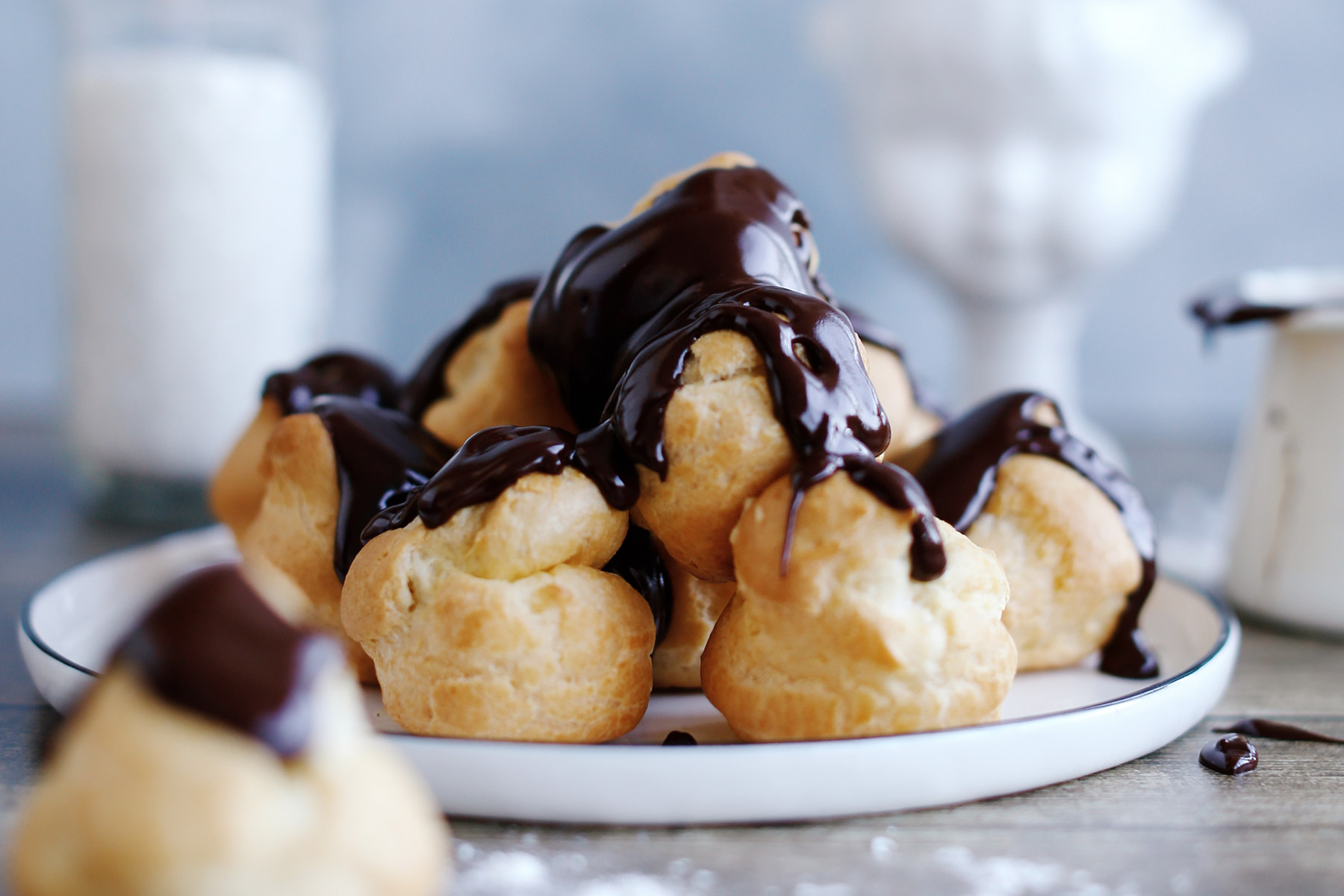 Profiteroles-filled-with-creme-patissiere-topped-with-chocolat1 - Lucky ...